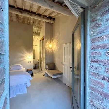 La Saracina Hotel 2*