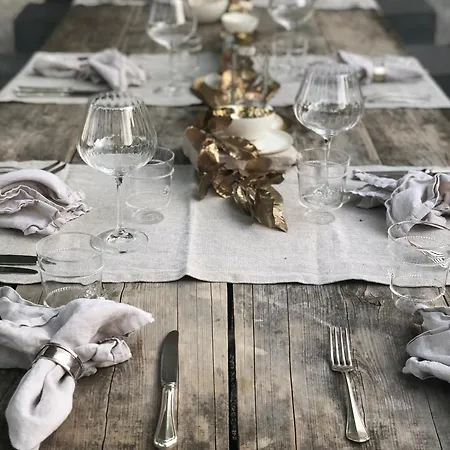 拉萨雷西娜酒店 皮恩扎